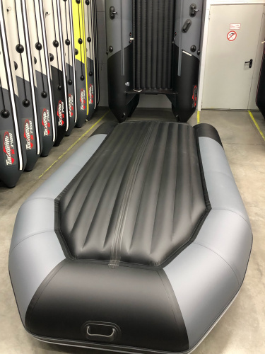 Лодка Таймень NX 3800 НДНД PRO MAX графит/черный фото 2